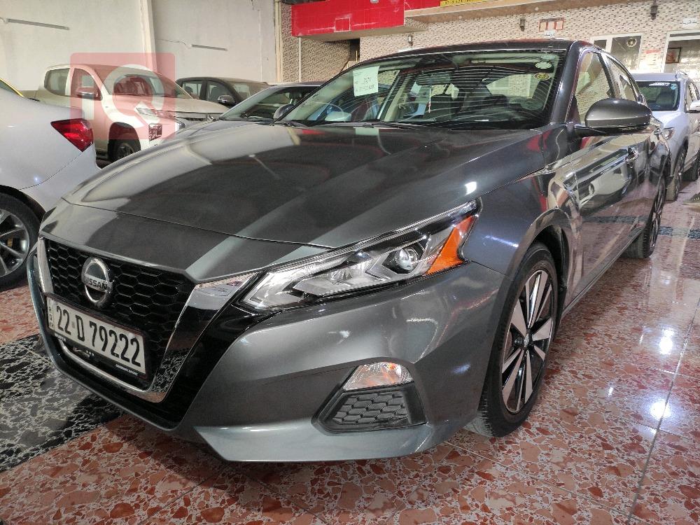 Nissan Altima